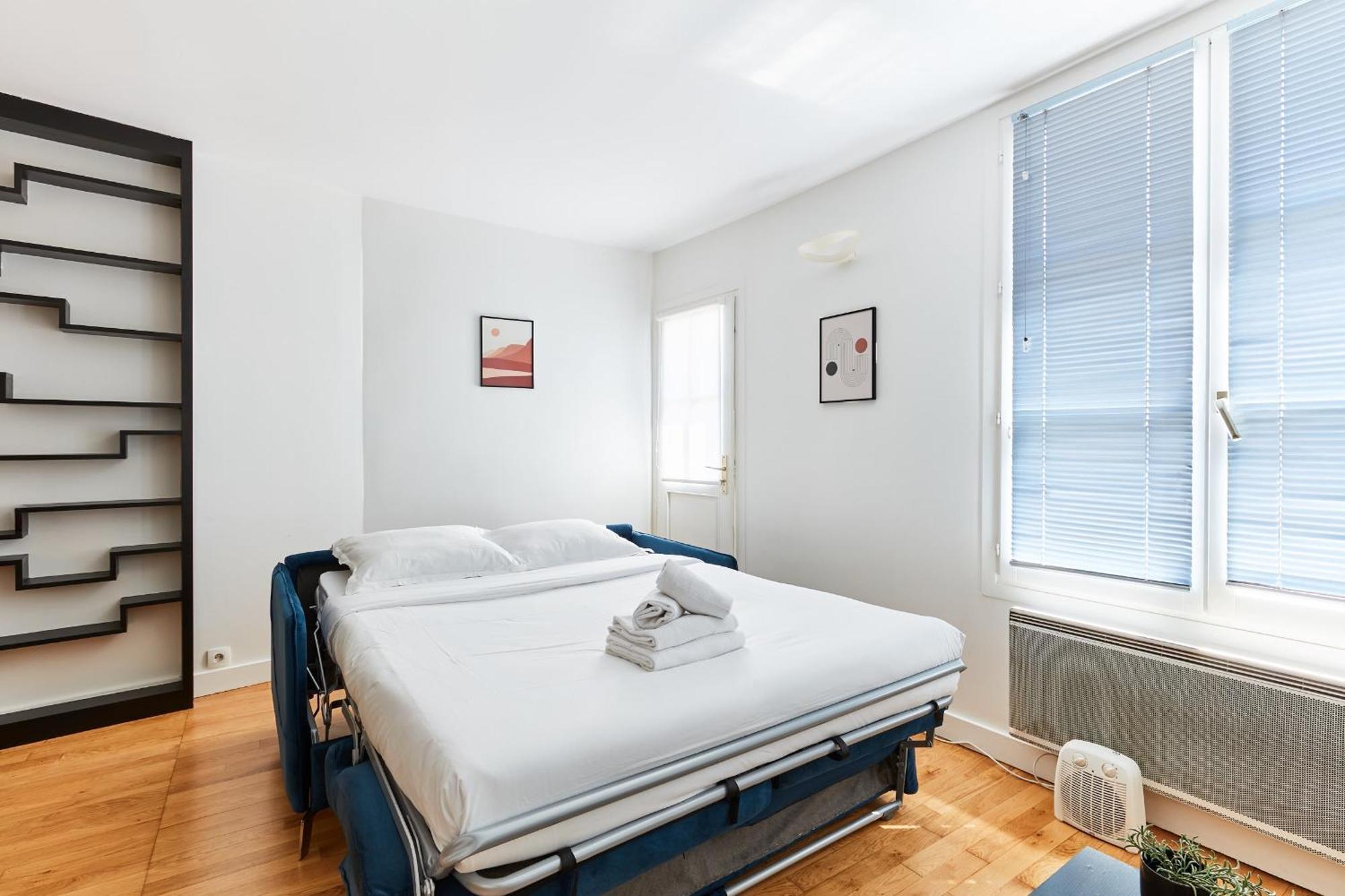 Bnbnova - Latin Quarter - 1br With Balcony Paris